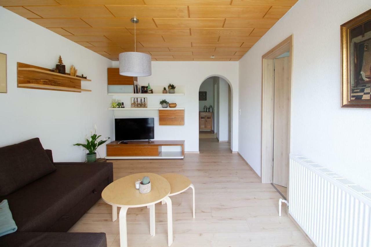 Schoene Und Helle Ferienwohnung In Pfaffenweiler Villingen-Schwenningen Eksteriør bilde